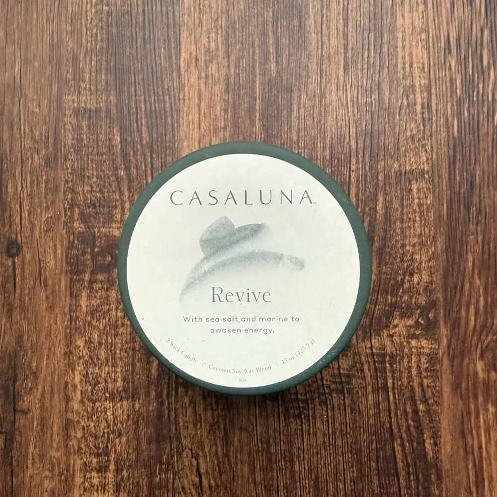 Casaluna Revive Coconut Soy Wax Blend 2 Wick 15 oz Candle